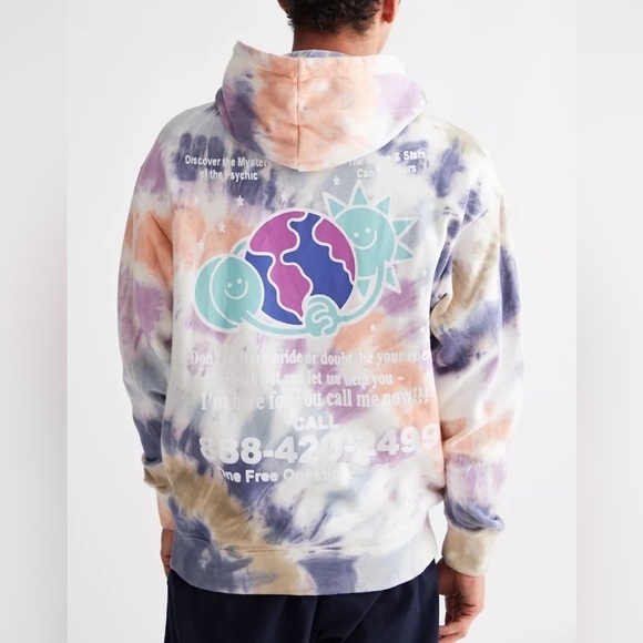 Market UO Exclusive Love The World Tie-Dye Hoodie Sweatshirt, Medium, NWT - Picture 3 of 7